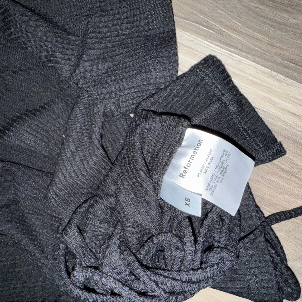 Reformation Top - Picture 3 of 3